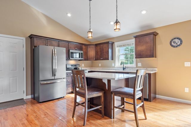 850 Old Homestead Highway, Swanzey, NH 03446