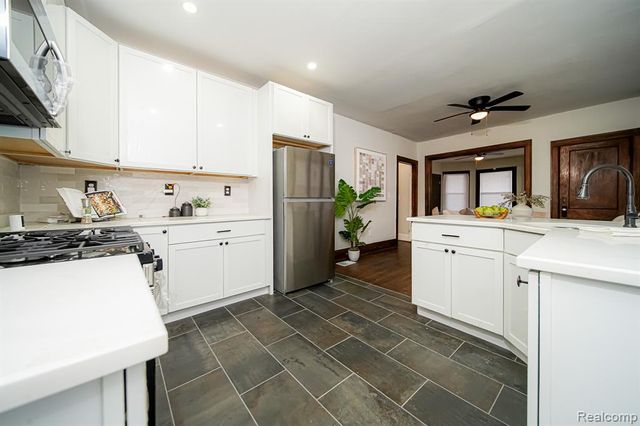 709 Ashland Street, Detroit, MI 48215