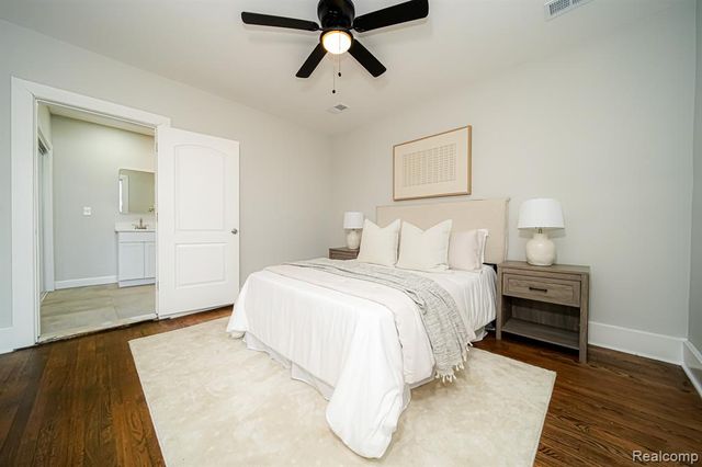 709 Ashland Street, Detroit, MI 48215