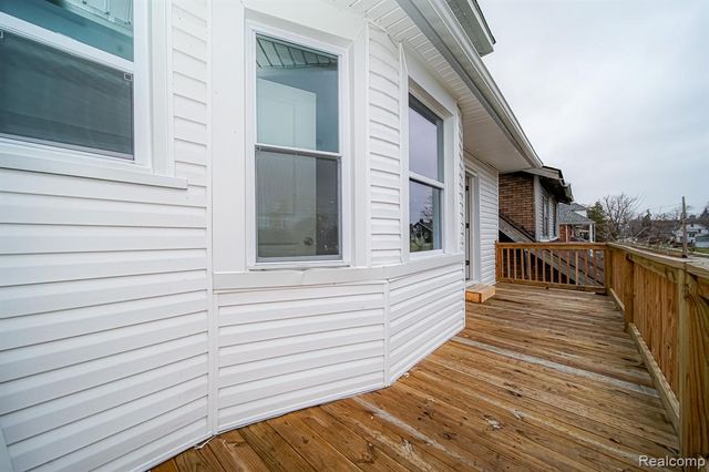 709 Ashland Street, Detroit, MI 48215