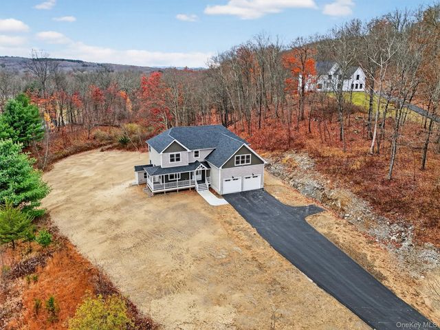 32 Meadow View Court, Lagrangeville, NY 12540