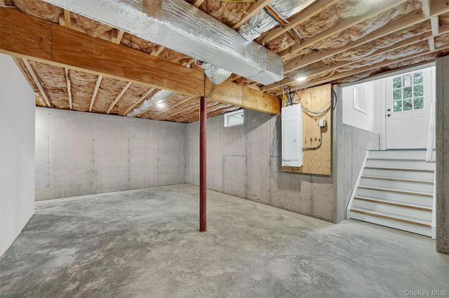 32 Meadow View Court, Lagrangeville, NY 12540