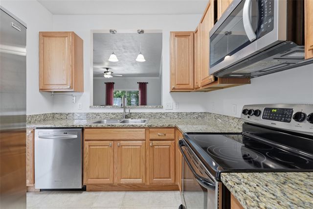 14061 NW 9TH ROAD, Newberry, FL 32669