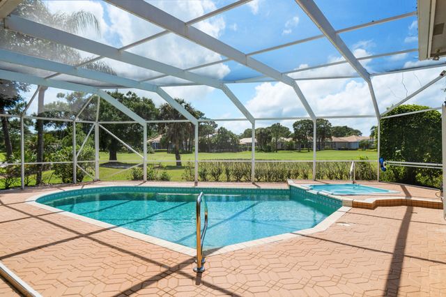 2534 SW Manor Hill Drive, Palm City, FL 34990