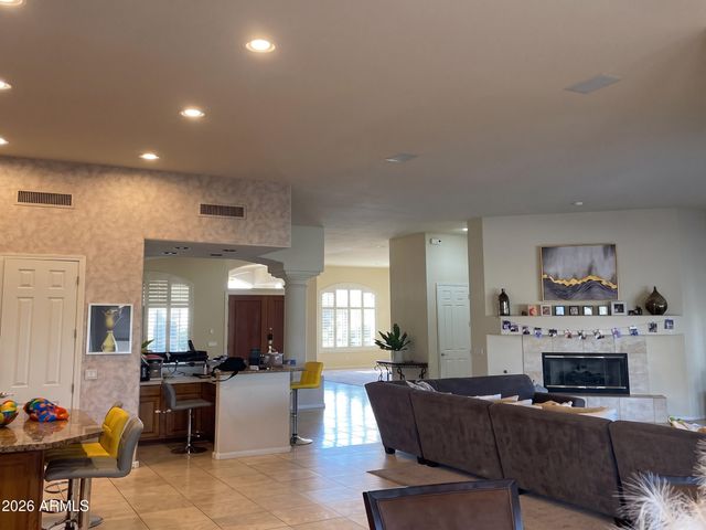 1081 N BRANDON Drive, Chandler, AZ 85226