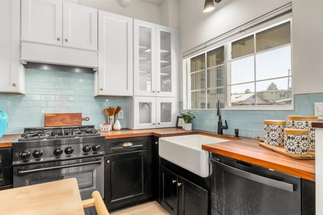 522 Laverne Avenue, Aptos, CA 95003