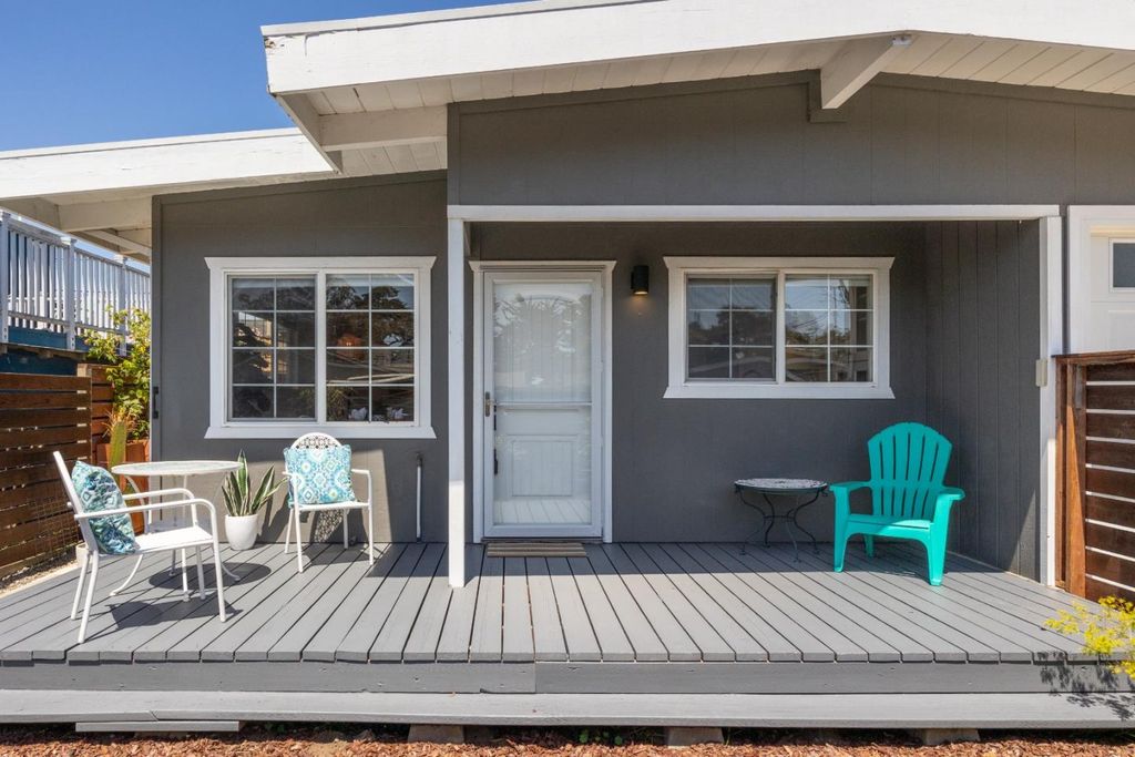 522 Laverne Avenue, Aptos, CA 95003