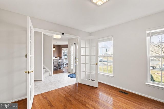 6914 VERSAILLE DR, Fredericksburg, VA 22407