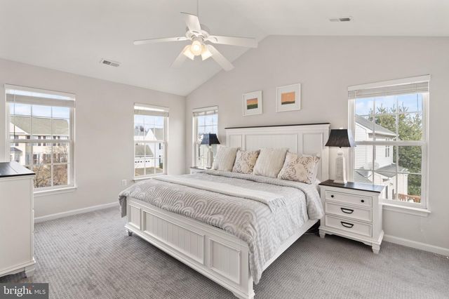 6914 VERSAILLE DR, Fredericksburg, VA 22407