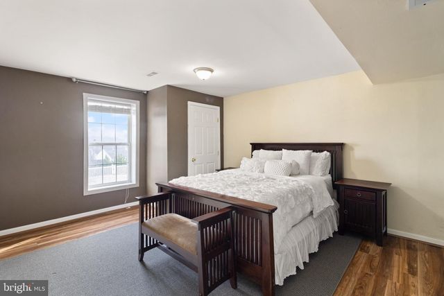 6914 VERSAILLE DR, Fredericksburg, VA 22407