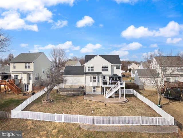 6914 VERSAILLE DR, Fredericksburg, VA 22407
