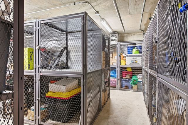 1122 N CLARK Street 3202, Chicago, IL 60610