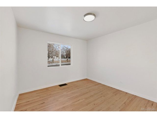 5040 W 33rd Ave, Denver, CO 80212