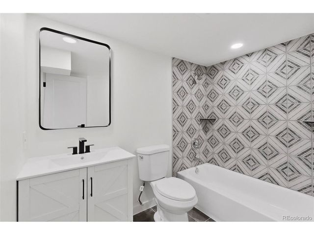 5040 W 33rd Ave, Denver, CO 80212