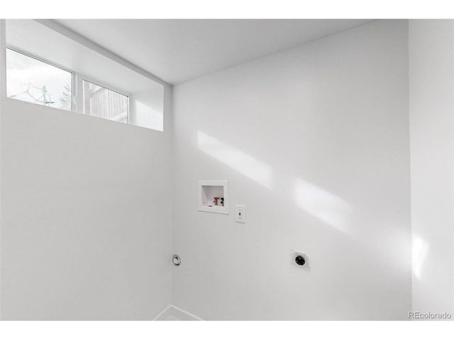 5040 W 33rd Ave, Denver, CO 80212