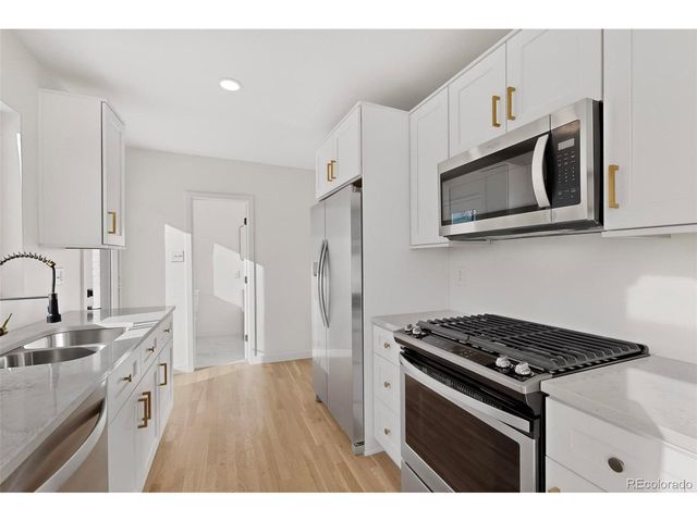 5040 W 33rd Ave, Denver, CO 80212