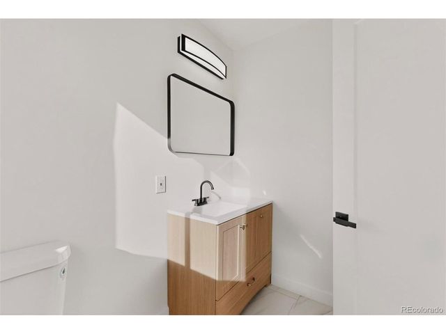 5040 W 33rd Ave, Denver, CO 80212