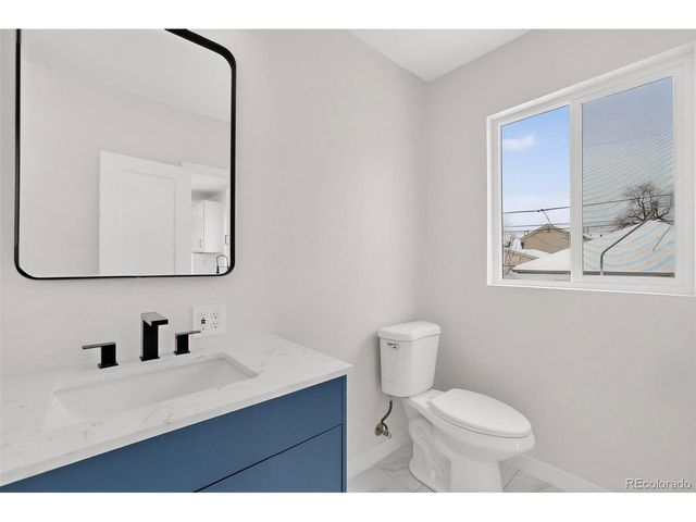 5040 W 33rd Ave, Denver, CO 80212