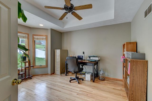 8883 VERDON Circle, Plattsmouth, NE 68048