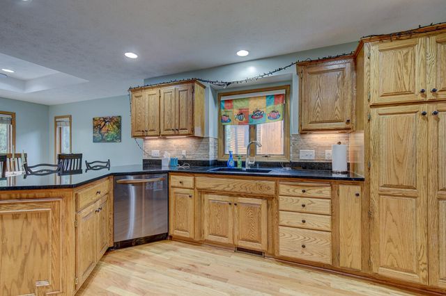 8883 VERDON Circle, Plattsmouth, NE 68048