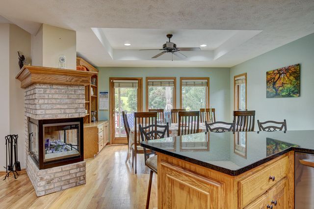 8883 VERDON Circle, Plattsmouth, NE 68048