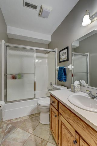 8883 VERDON Circle, Plattsmouth, NE 68048