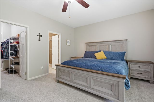 8326 Heritage Bend Road, West Des Moines, IA 50266