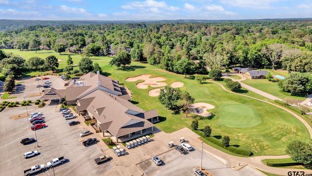 425 Hideaway Central Ln, Hideaway, TX 75771