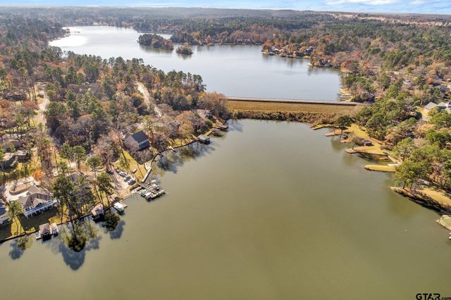 425 Hideaway Central Ln, Hideaway, TX 75771