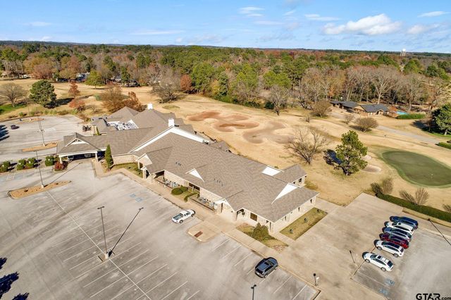 425 Hideaway Central Ln, Hideaway, TX 75771