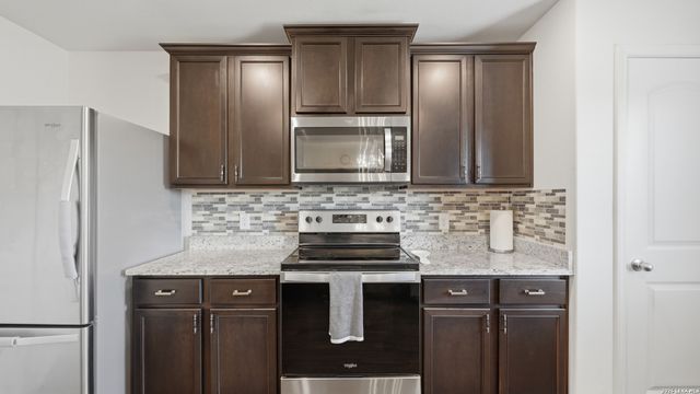 10839 Monterey, Converse, TX 78109