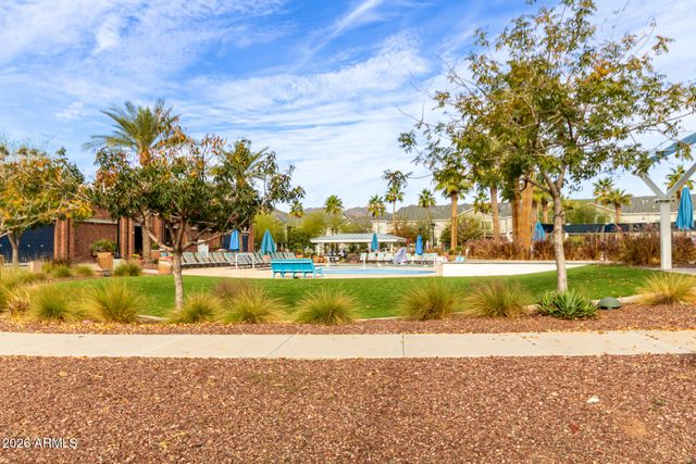 21057 W ALMERIA Road, Buckeye, AZ 85396
