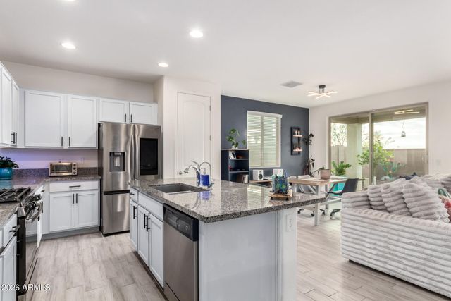 21057 W ALMERIA Road, Buckeye, AZ 85396