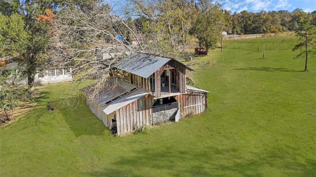 1244 County Road 332, Cleveland, TX 77327