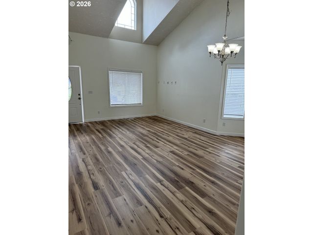 1987 Nw 17TH St, Gresham, OR 97030