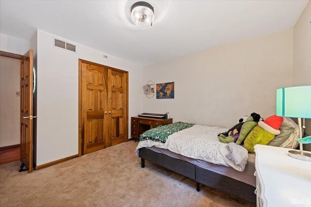 6308 N Bent Pine Drive, Bloomington, IN 47408