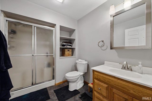 6308 N Bent Pine Drive, Bloomington, IN 47408