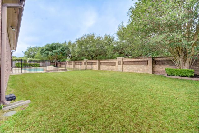 27715 Guthrie Ridge Ln, Katy, TX 77494