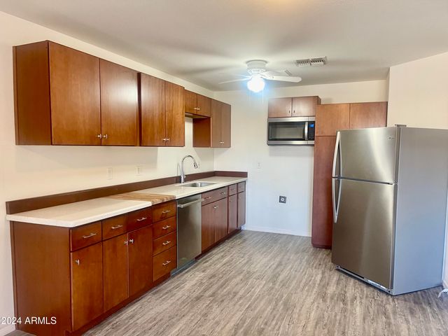 9609 N 13TH Street Unit 1, Phoenix, AZ 85020