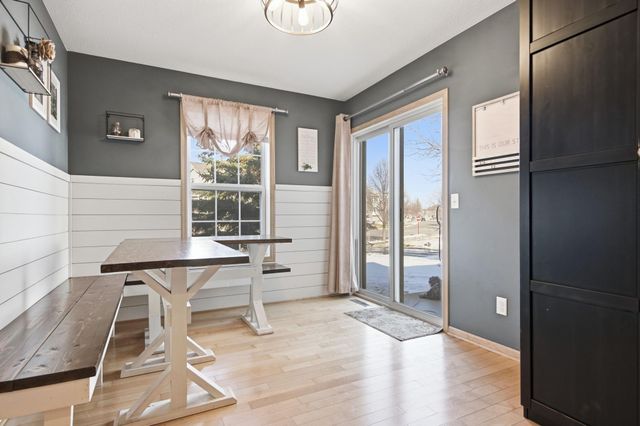 1503 Savanna Drive, Shakopee, MN 55379