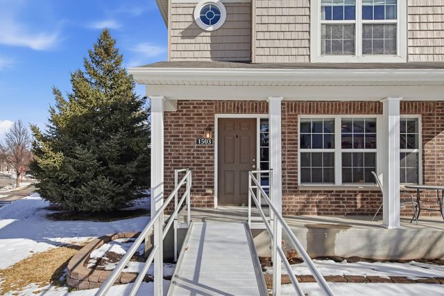 1503 Savanna Drive, Shakopee, MN 55379