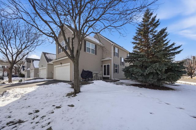 1503 Savanna Drive, Shakopee, MN 55379