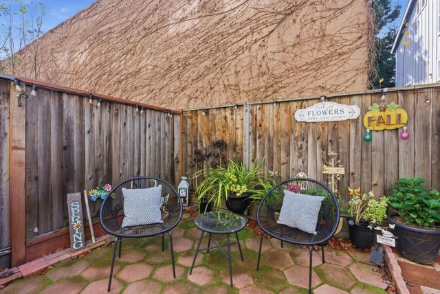 22873 Kingsford Way, Hayward, CA 94541