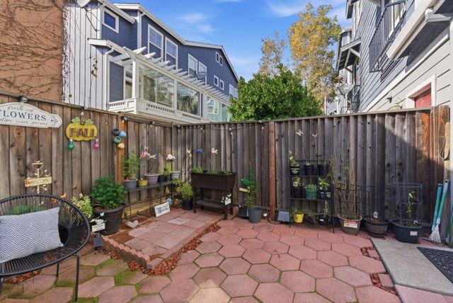 22873 Kingsford Way, Hayward, CA 94541