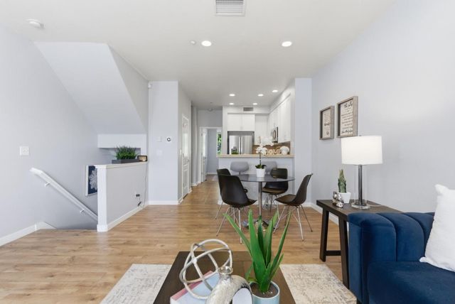 22873 Kingsford Way, Hayward, CA 94541