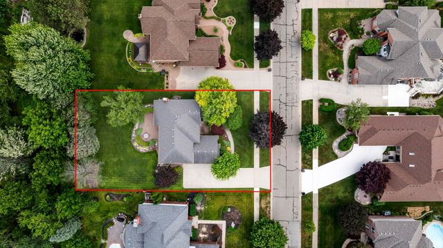 53816 Cherrywood Drive, Shelby Twp, MI 48315