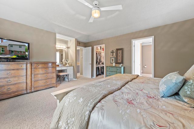 53816 Cherrywood Drive, Shelby Twp, MI 48315