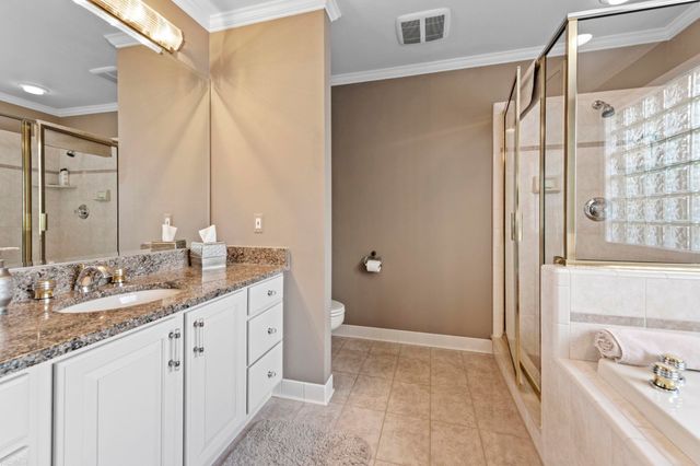 53816 Cherrywood Drive, Shelby Twp, MI 48315