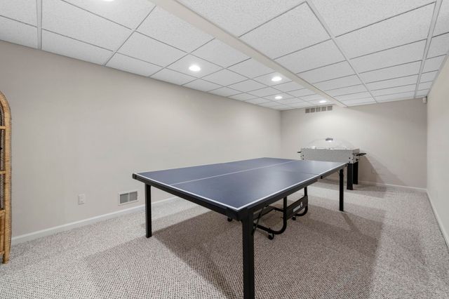 53816 Cherrywood Drive, Shelby Twp, MI 48315