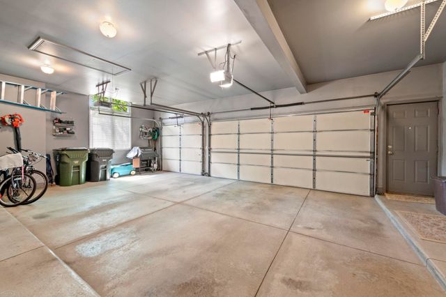 53816 Cherrywood Drive, Shelby Twp, MI 48315